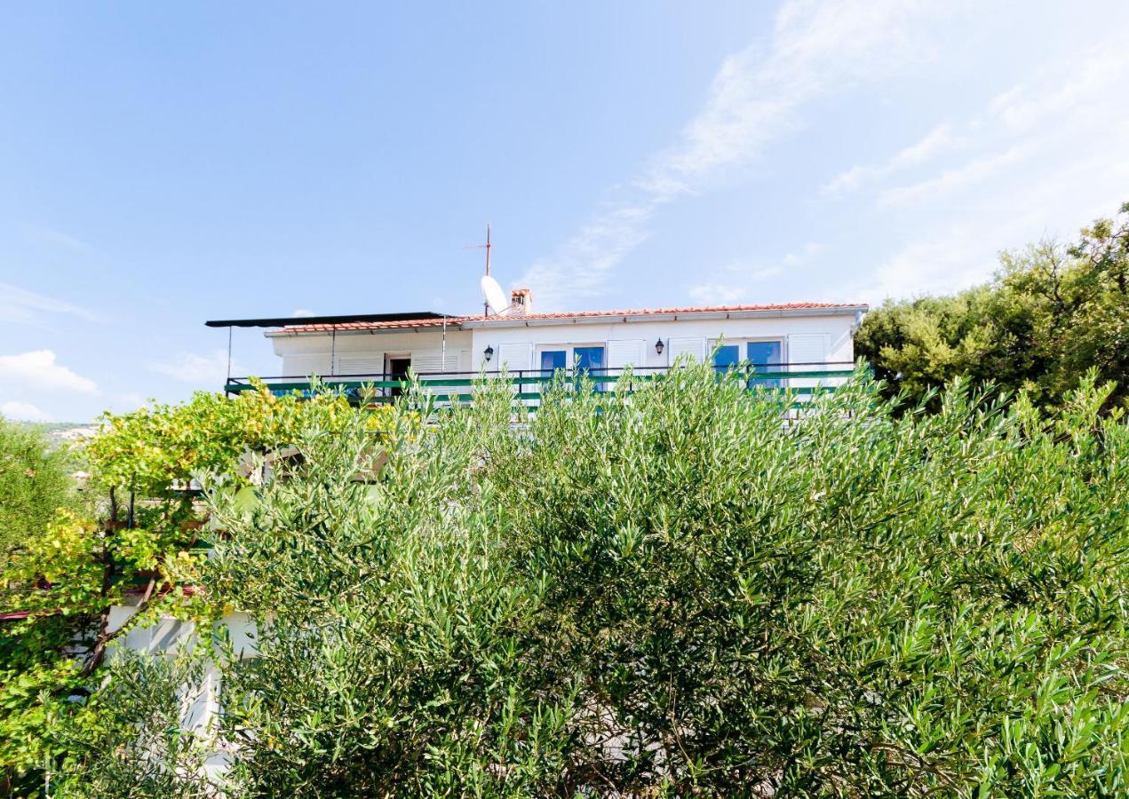 Apartments Ines Banjol Exterior photo