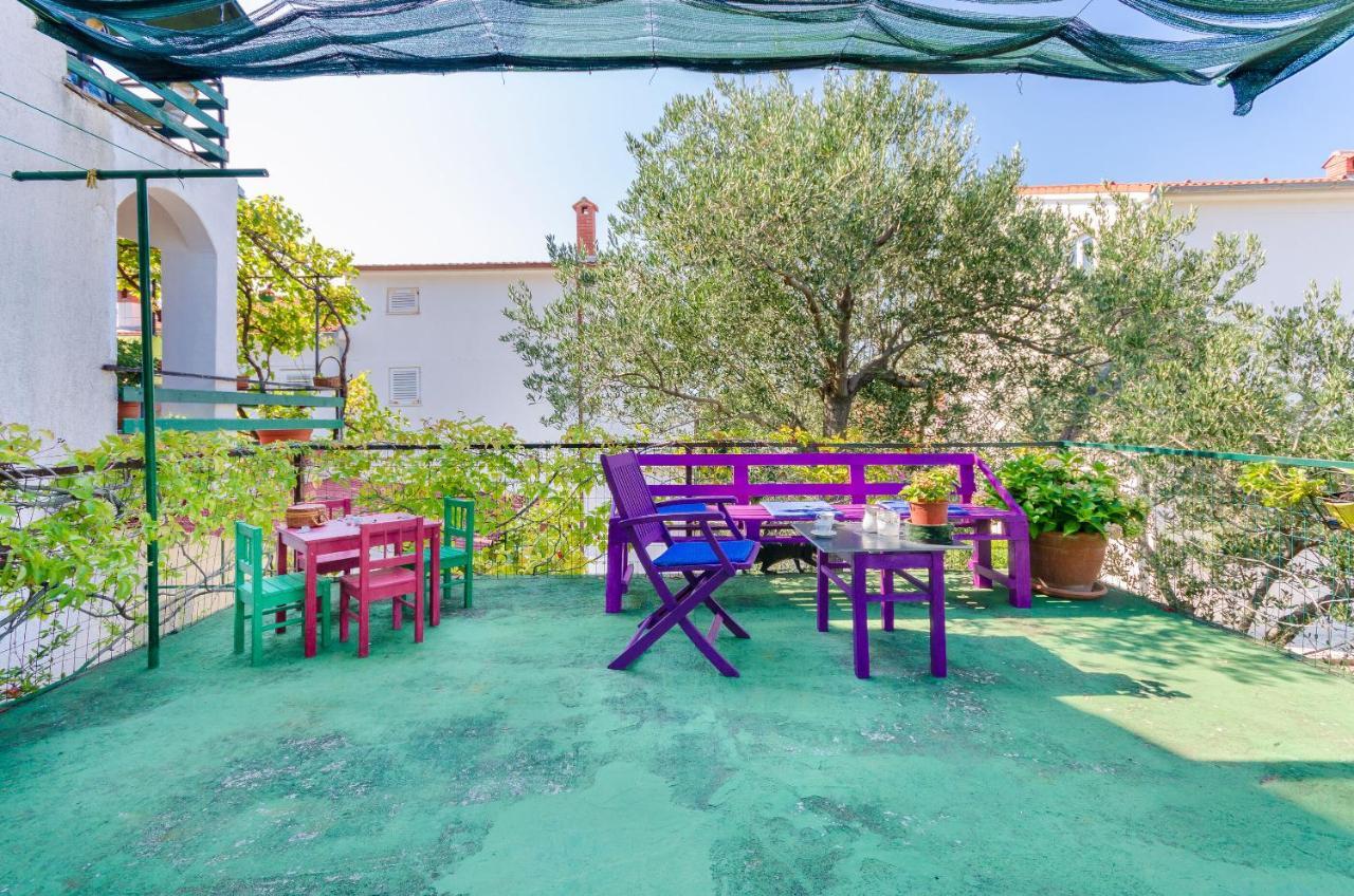 Apartments Ines Banjol Exterior photo